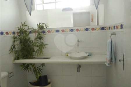 Casa à venda com 3 quartos, sendo 1 suíte, em Vila Brasílio Machado, São Paulo, SP