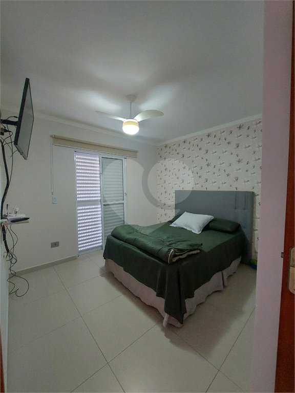 Sobrado à venda com 2 suítes em Nova Cerejeira, Atibaia, SP