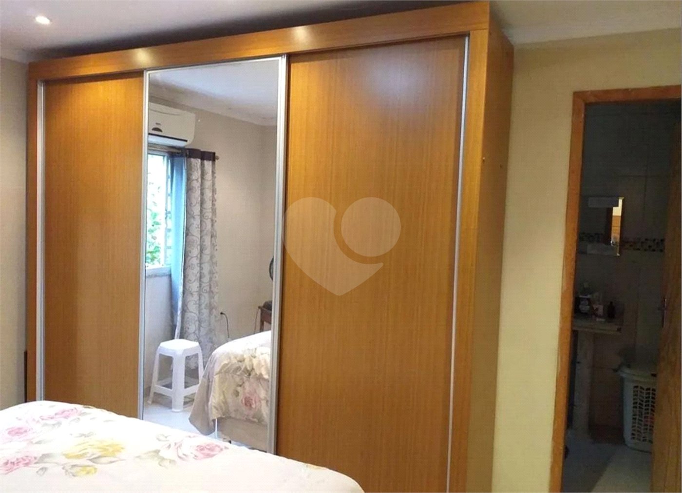 Casa à venda com 2 suítes no condomínio Campo Lindo, Rio de Janeiro - RJ
