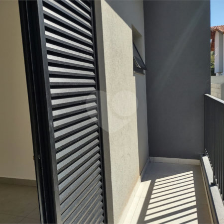 Casa à venda com 2 suítes em Jardim Santo Antônio, Atibaia, SP