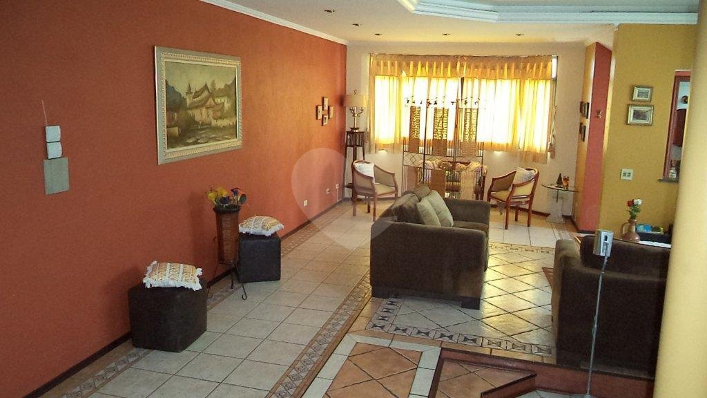 Sobrado à venda com 3 suítes em Vila Nova Mazzei, São Paulo, SP