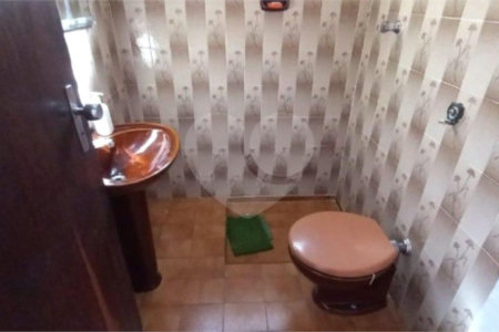 Casa à venda com 3 quartos, sendo 1 suíte, em Vila Barcelona, Sorocaba, SP