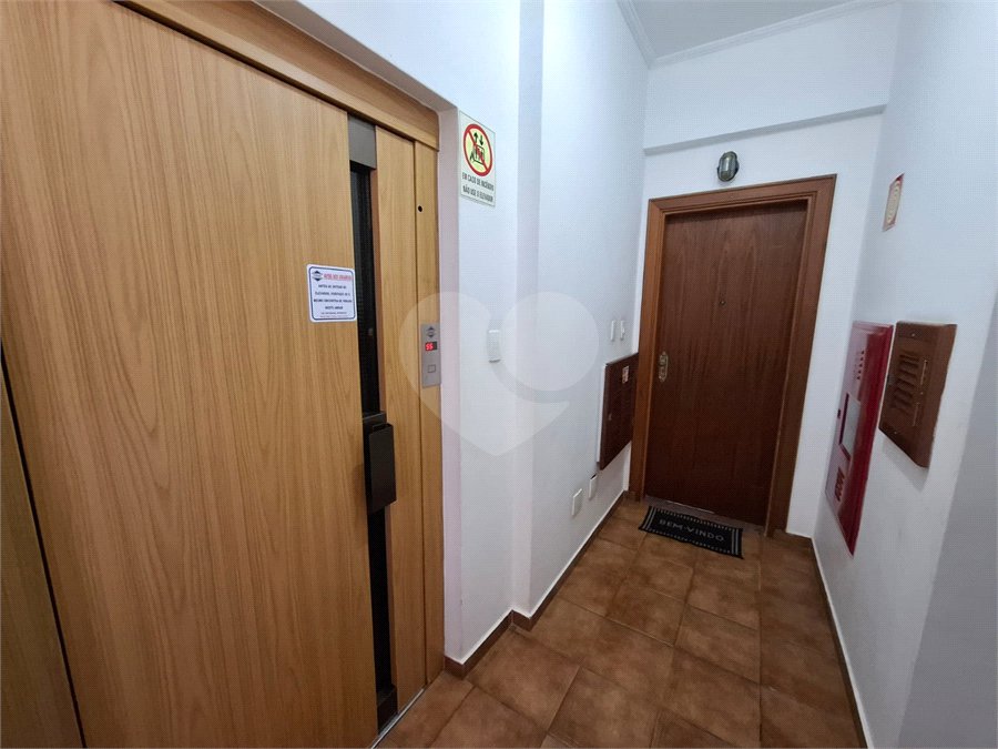 Apartamento à venda com 3 quartos, sendo 1 suíte, no Centro, Araraquara, SP