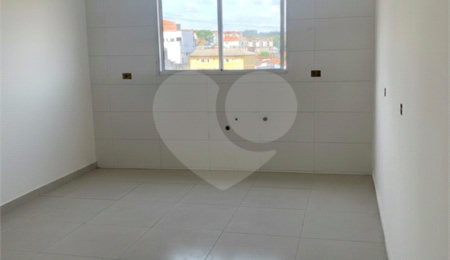 Sobrado à venda com 2 quartos em Jardim São Miguel, Cotia, SP