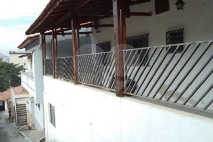 Sobrado à venda com 3 quartos, sendo 1 suíte, em Tremembé, São Paulo, SP