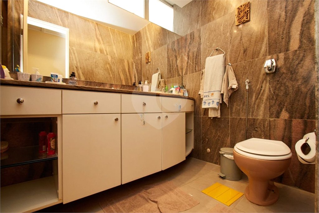 Apartamento à venda com 4 quartos, sendo 1 suíte, em Tijuca, Rio de Janeiro, RJ