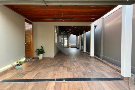 Linda casa a venda no Vale do Sol-Araraquara