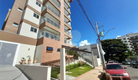 Apartamento à venda com 3 quartos, sendo 1 suíte,  no Centro, São Carlos, SP