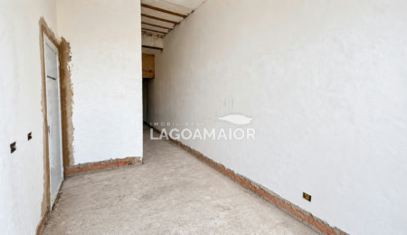 Casa à venda com 3 quartos, sendo 1 suíte,  em Parque São Carlos, Três Lagoas, MS