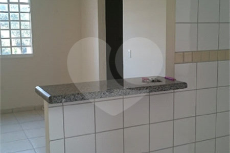 Vendo Apartamento no Residencial Aline na Cidade de São Carlos SP.