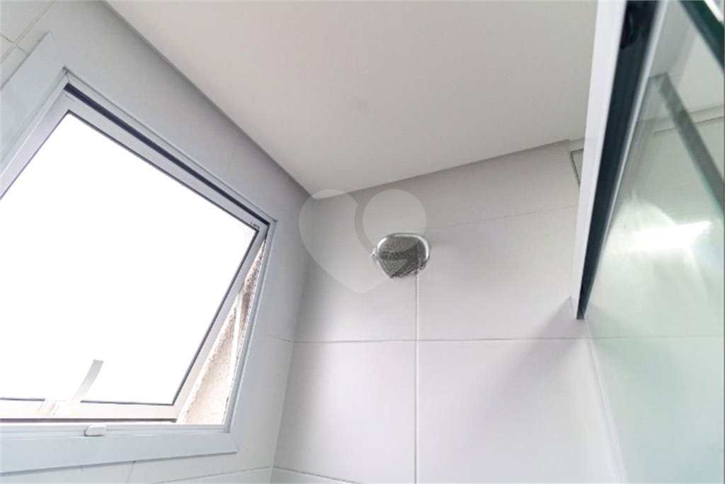 Apartamento de 02 dormitórios sendo 1 suíte