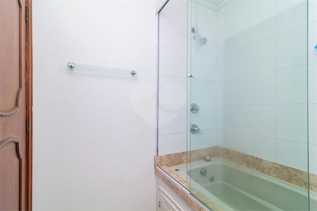 Sobrado à venda com 3 quartos, sendo 1 suíte, em Jardim Prudência, São Paulo, SP