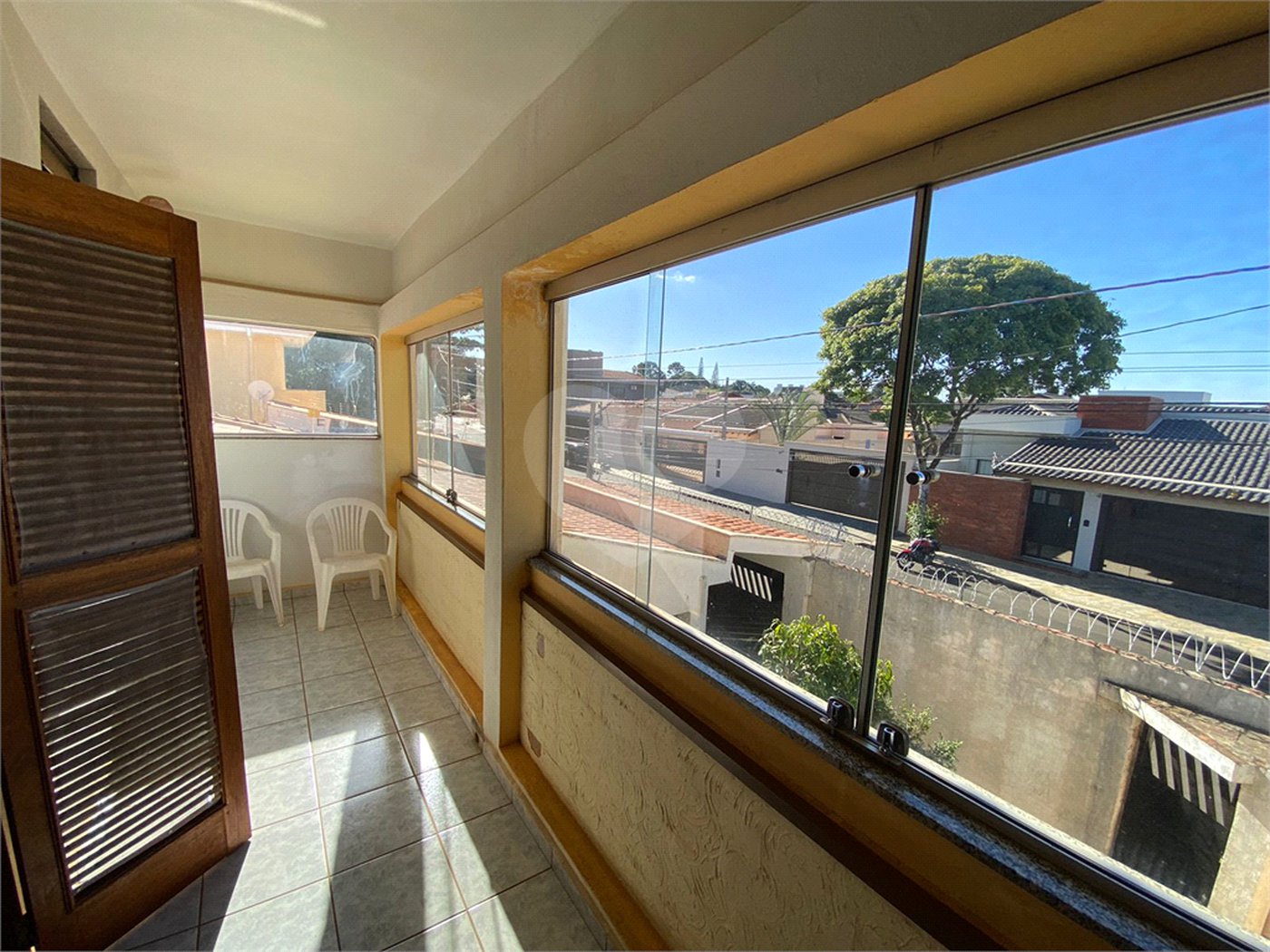 Casa/sobrado para venda com piscina no Santa Felícia Jardim