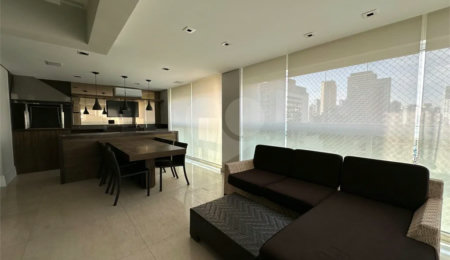 Apartamento à venda com 3 suítes em Vila Olímpia, São Paulo, SP