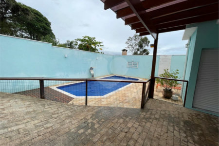 Casa à venda com 3 quartos, sendo 1 suíte,  em Picollo Villaggio, Louveira, SP