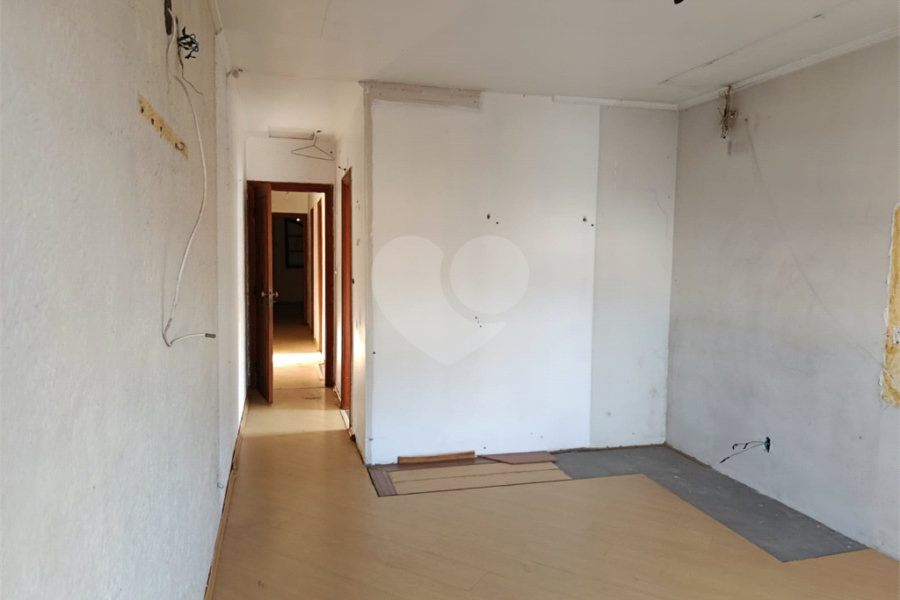 Oportunidade! Sobrado 3 Dorms/ 1 Suíte e 2 Vagas