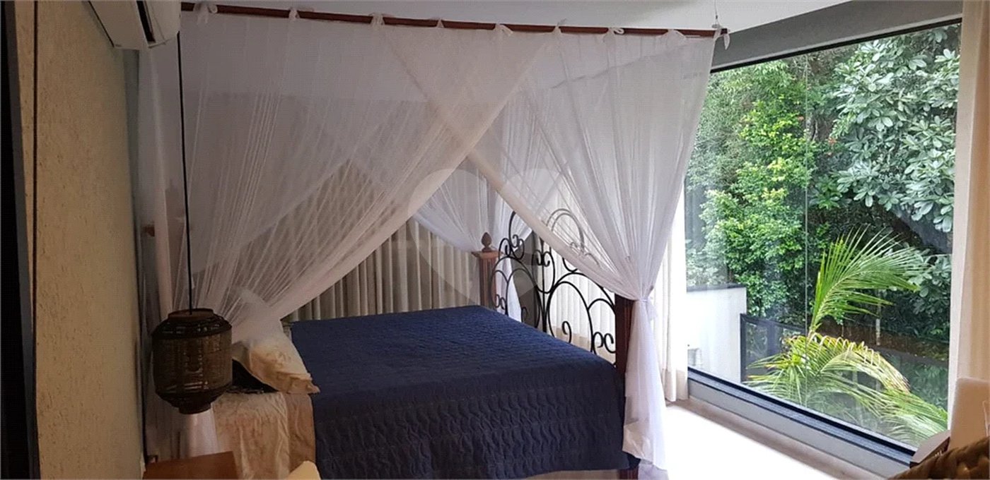 Casa à venda com 4 suítes em Boracéia, São Sebastião, SP