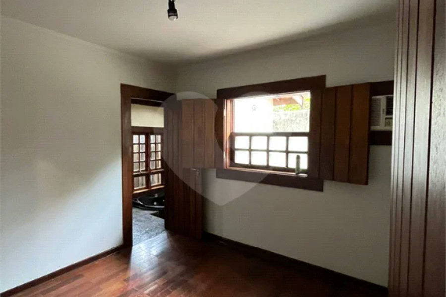 Chácara Espaçosa no Santa Rita com Área Gourmet, Sauna e Árvores Frutíferas