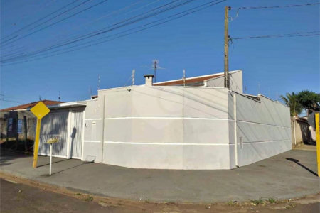 Casa térrea venda na Vila Xavier na cidade de Araraquara/SP