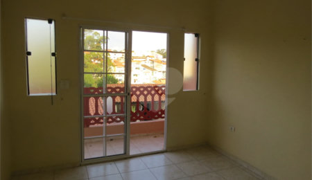 Sobrado à venda com 5 quartos em Itaquera, São Paulo, SP