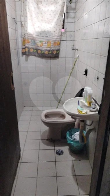 Casa à venda com 3 quartos, sendo 1 suíte,  em Bom Retiro, São Paulo, SP