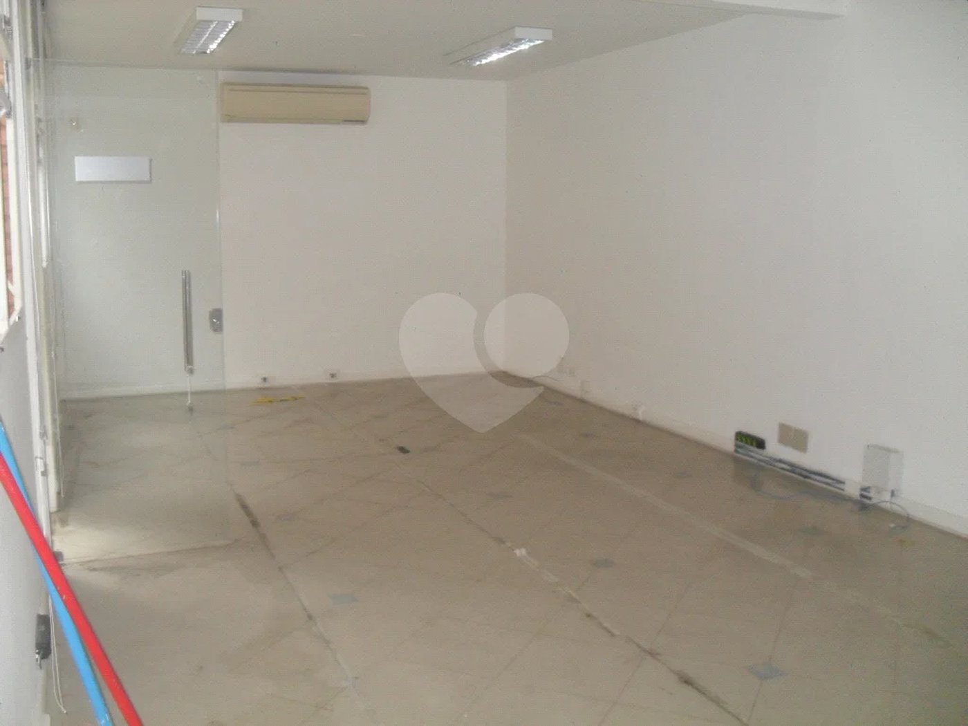 Excelente sobrado/prédio comercial próximo ao Aeroporto de Congonhas!
