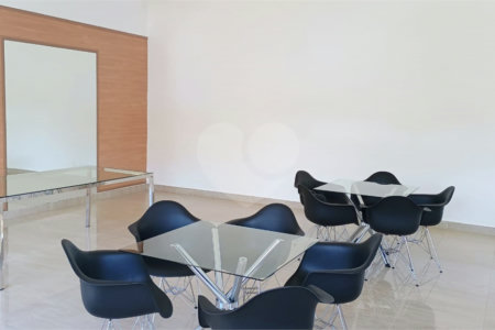 Apartamento para venda no Monte Pinheiros