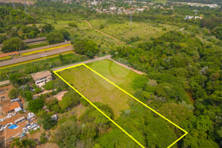 Terreno residencial ou comercial de 5.430m² para venda em Vinhedo/SP.