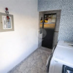Prédio com Renda no Jabaquara - 773 m2 sendo 13 Studios, Salão Comercial e 22 vagas de garagem!