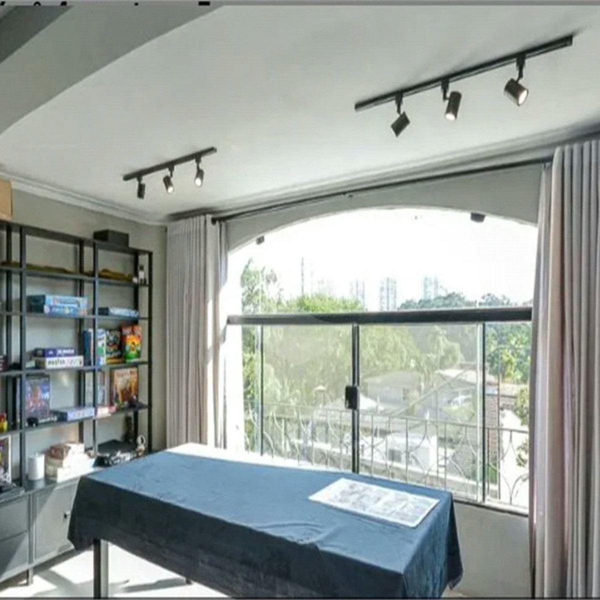 Casa de Condomínio Fechado 4 quartos - 2 suítes, 533 m² área construída - Jardim Marajoara