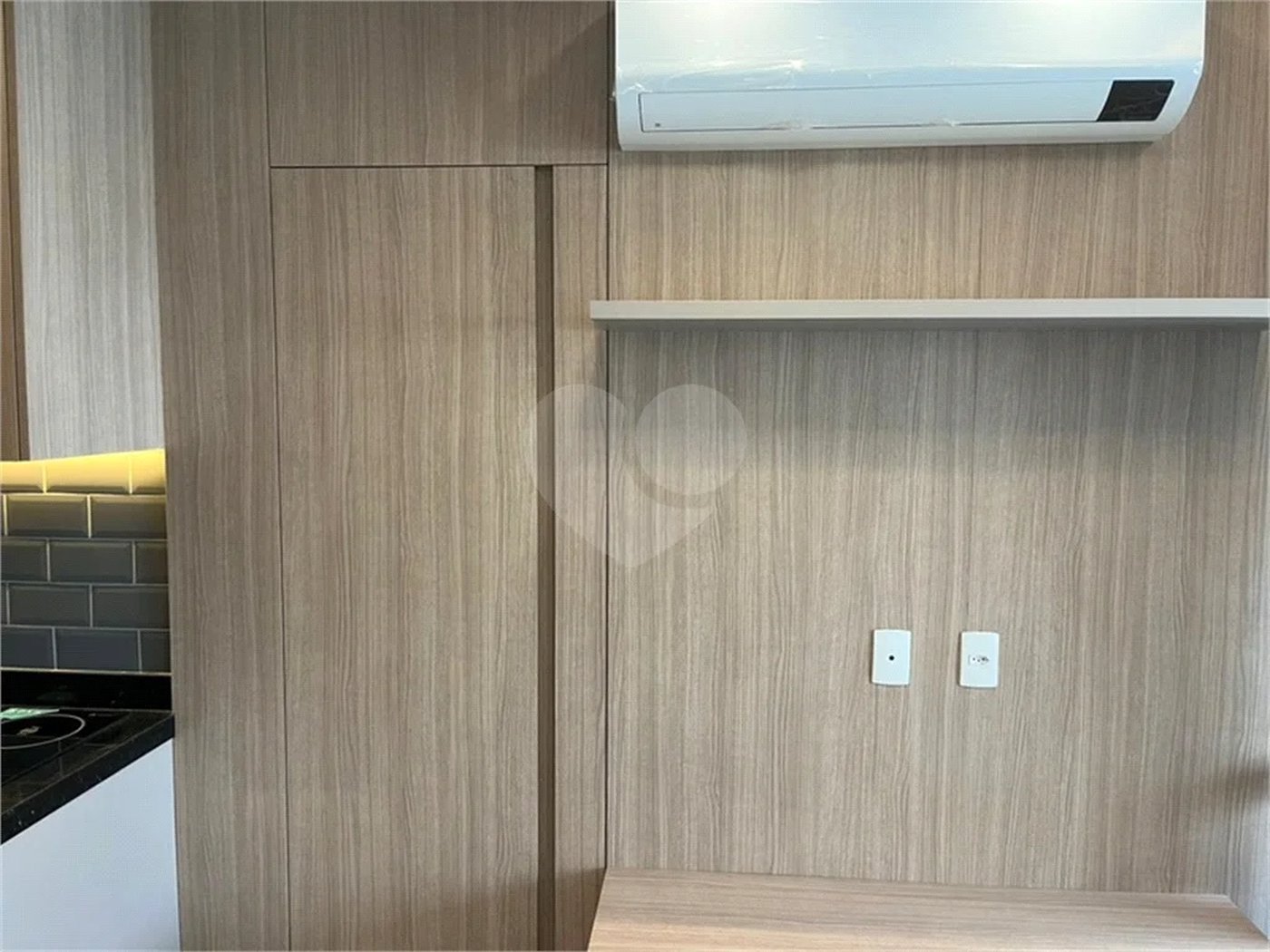 Apartamento mobiliado com 44 m2, 1 dormitório e 1 vaga a venda nos Jardins