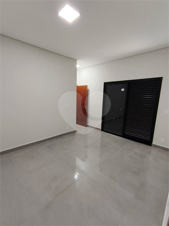 Casa 3 dormitórios 1 suíte, condomínio Faixa Azul.