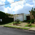 Casa térrea em Araraquara/SP.