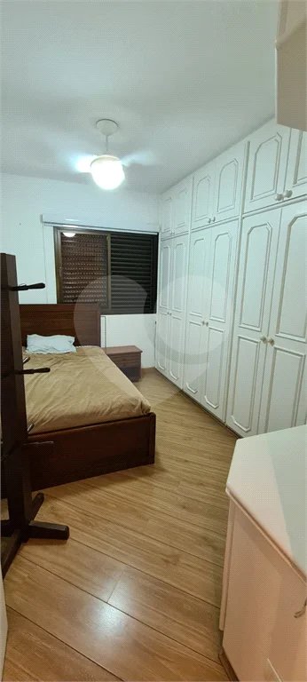 Apartamento à venda no Campo Belo com 110m², 03 dormitórios sendo 01 suite, 2 vagas - São Paulo/S