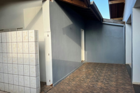 Casa para alugar com 4 quartos, sendo 2 suítes, no Centro, Três Lagoas, MS