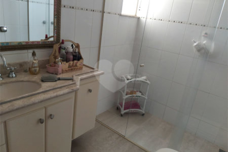 Casa/Sobrado para venda na Vila Prado