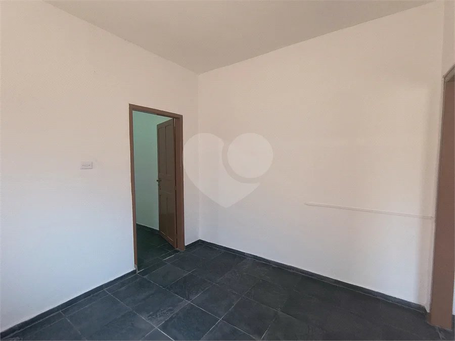 Casa para Locação no Jardim Pau Preto – Indaiatuba/SP - 3 dormitórios, quintal e garagem com portão manual