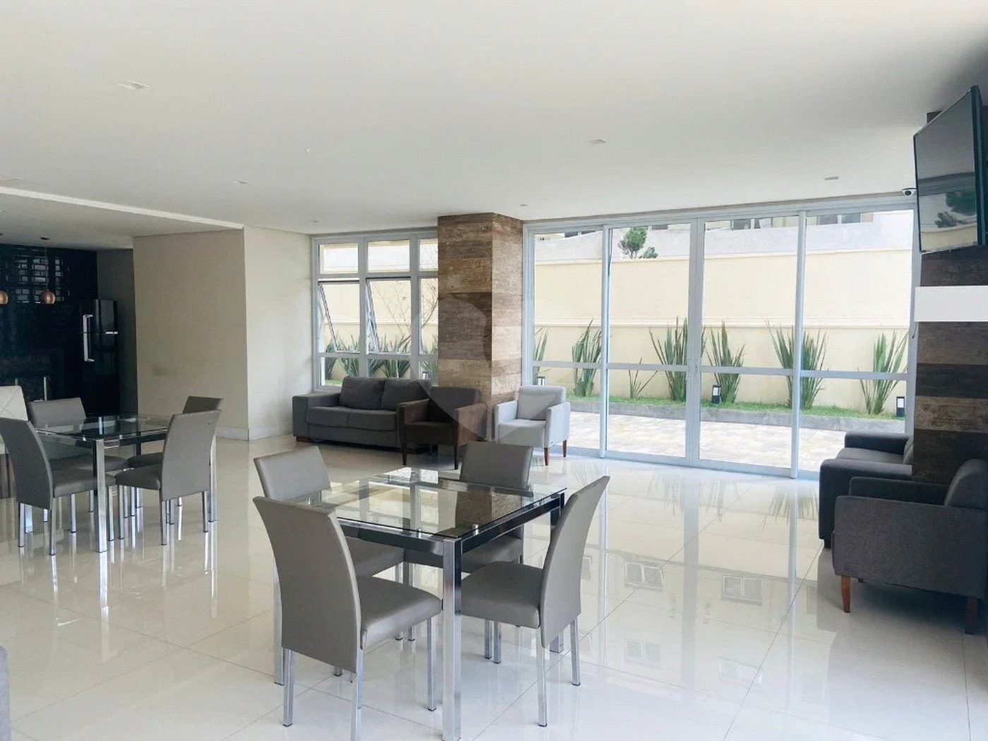 Apartamento com 125m², 3 quartos (suítes) e 3 vagas de garagem à venda no bairro Jd. São Caetano em São Caetano do Sul