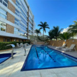 Apartamento à venda ou para alugar com 3 quartos, sendo 1 suíte,  em Riviera de São Lourenço, Bertioga, SP