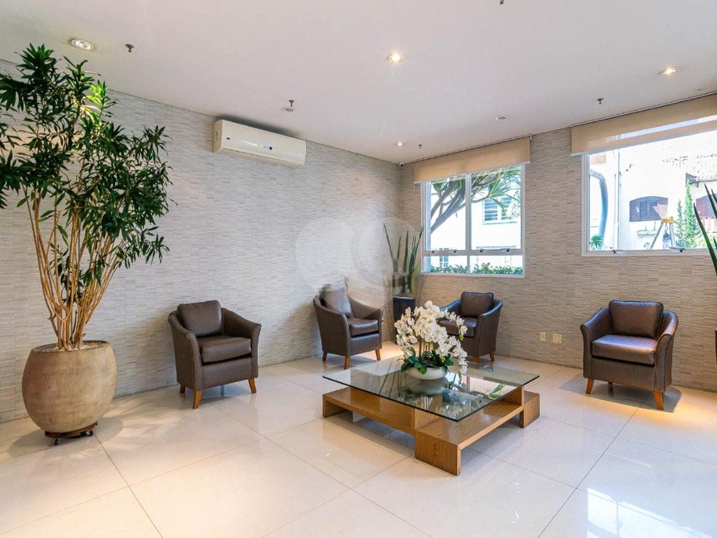 Conjunto comercial com 32 m², garagem, à venda na Bela Vista