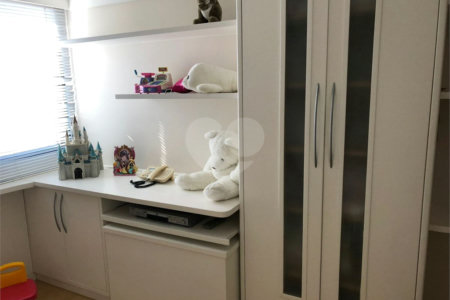 Apartamento na Saúde 126m² 3 dorm/3vagas Aceita permuta por imóvel na praia