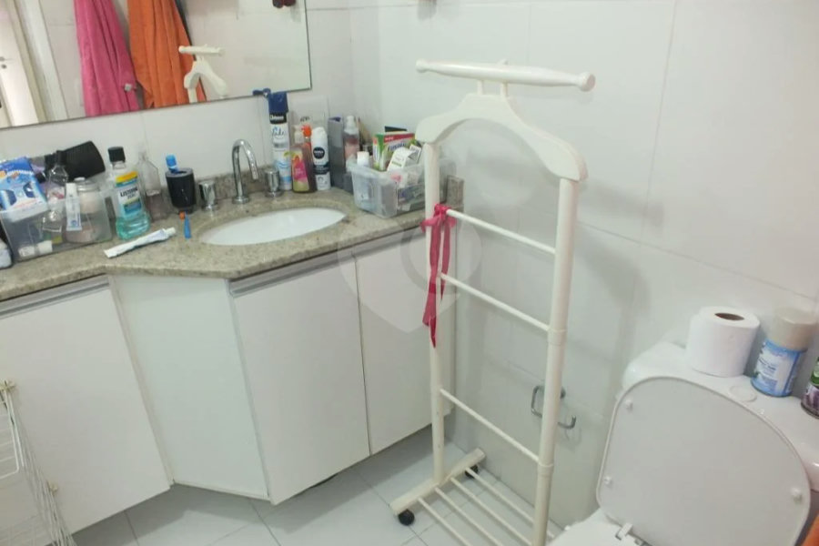Apartamento com 03 suítes no Alto Da Boa Vista.