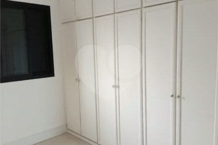 APARTAMENTO NO CAMPO BELO 137M² 3 DORMITÓRIOS