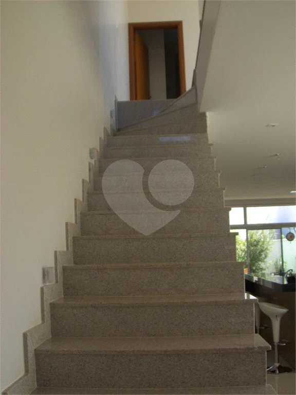 Lindo Sobrado Convívio São Francisco - R$ 980.000,00