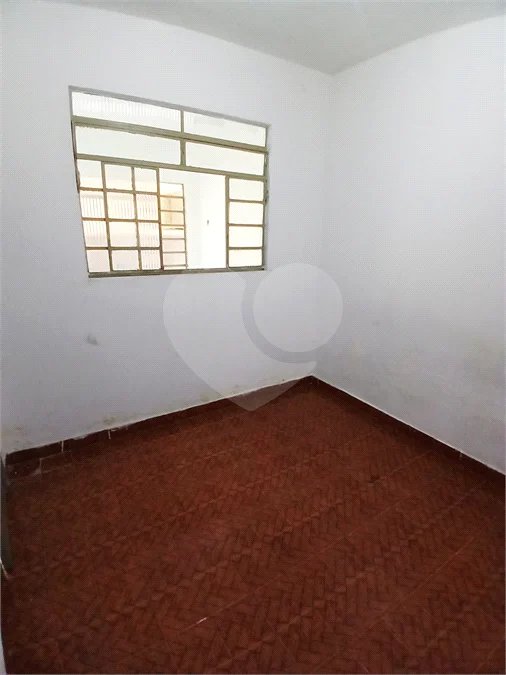 CASA Á VENDA EM SANTÍSSIMO ,ESTRADA DA POSSE ..