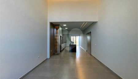 Casa à venda com 3 quartos, sendo 2 suítes,  no condomínio Residencial Villeneuve, São Carlos - SP