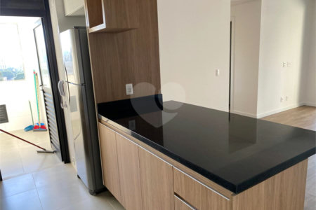 Apartamento com 89m² com 2 suites 2 vagas na Vila Mariana Condominio repleto de lazer. Aceita e estuda Permuta.