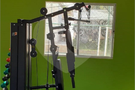 Apartamento no Condomínio Parque Alamo.