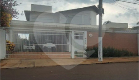Casa à venda com 5 suítes em Parque Santa Mônica, São Carlos, SP