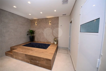 Indaiatuba - Edificio Vila Helvetia - R$ 470,000,00 - Apartamento novo, mobiliado, completo, muito bem conservado e planejado,Localizado no 5° andar, o imóvel oferece uma vista para o estacionamento e a área verde, além de receber sol durante todo o dia, proporcionando ambientes naturalmente ilum